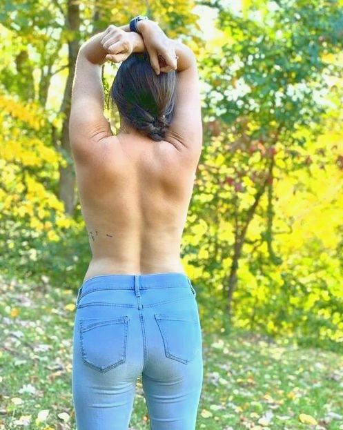 אילי – נערת ליווי ערביה ישראלית בבאר שבע. חדשה בבאר שבע, נערת ליווי ערביה כוסית וסקסית בטירוף. נערת ליווי פרטית לחלוטין, תושבת העיר. בוא ניפגש בעיר לכיף חסר…. ***-*******.